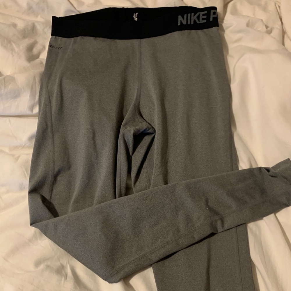 NIKE PROS